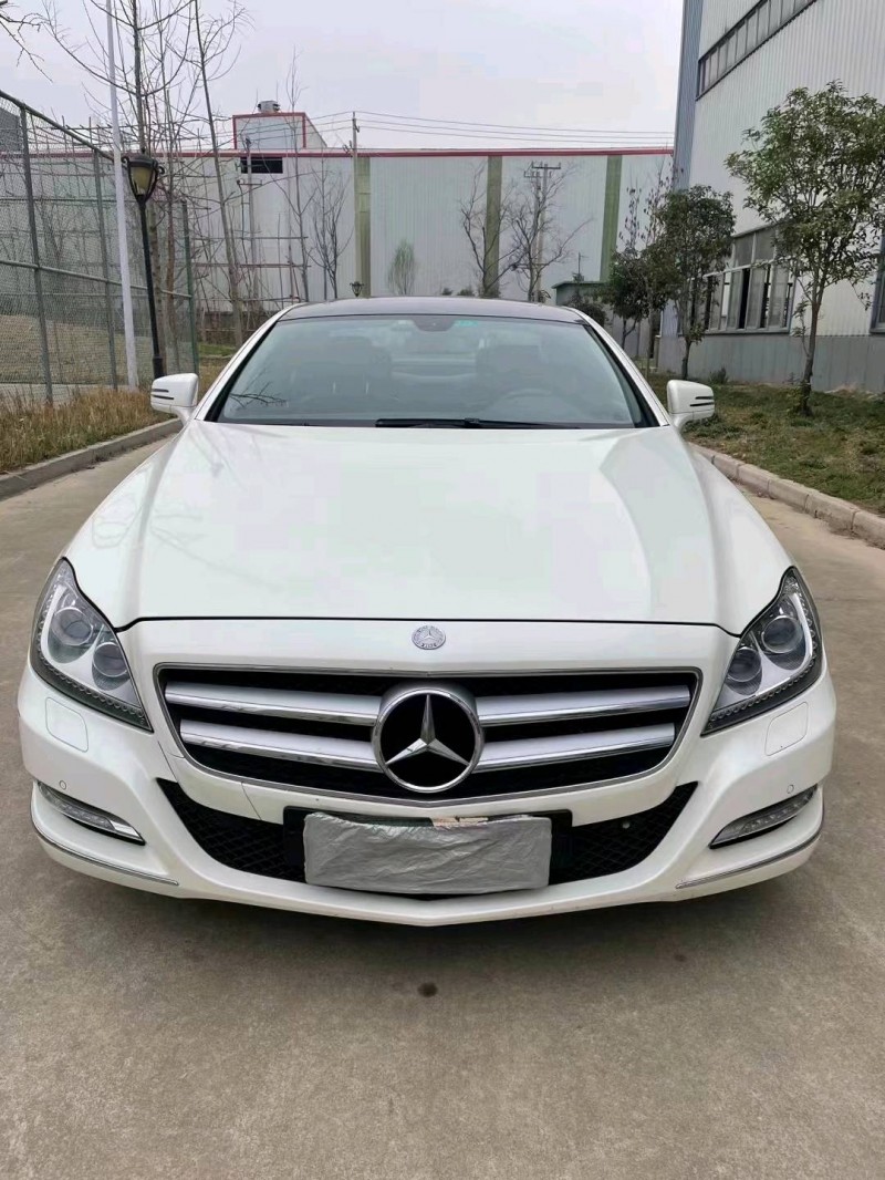 徐州13年奔驰CLS1
