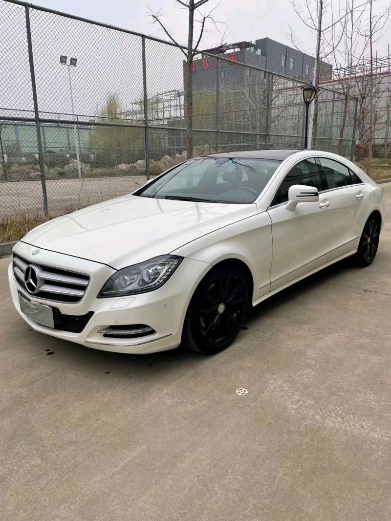 徐州13年奔驰CLS3