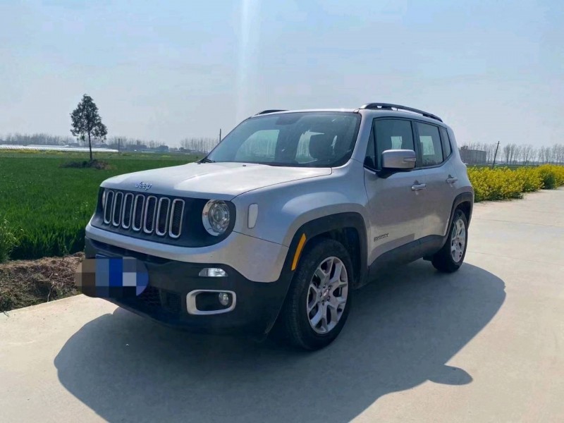濟寧17年Jeep自由俠2