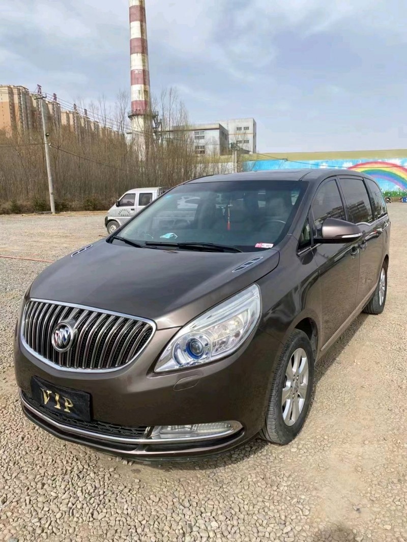 天水15年別克GL82