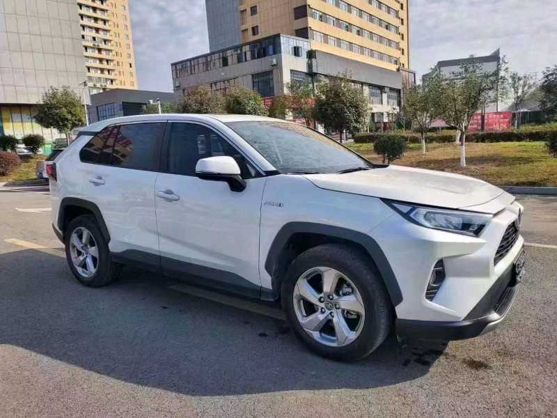 北京21年丰田RAV4荣放3