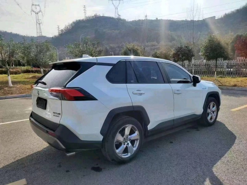 北京21年丰田RAV4荣放6