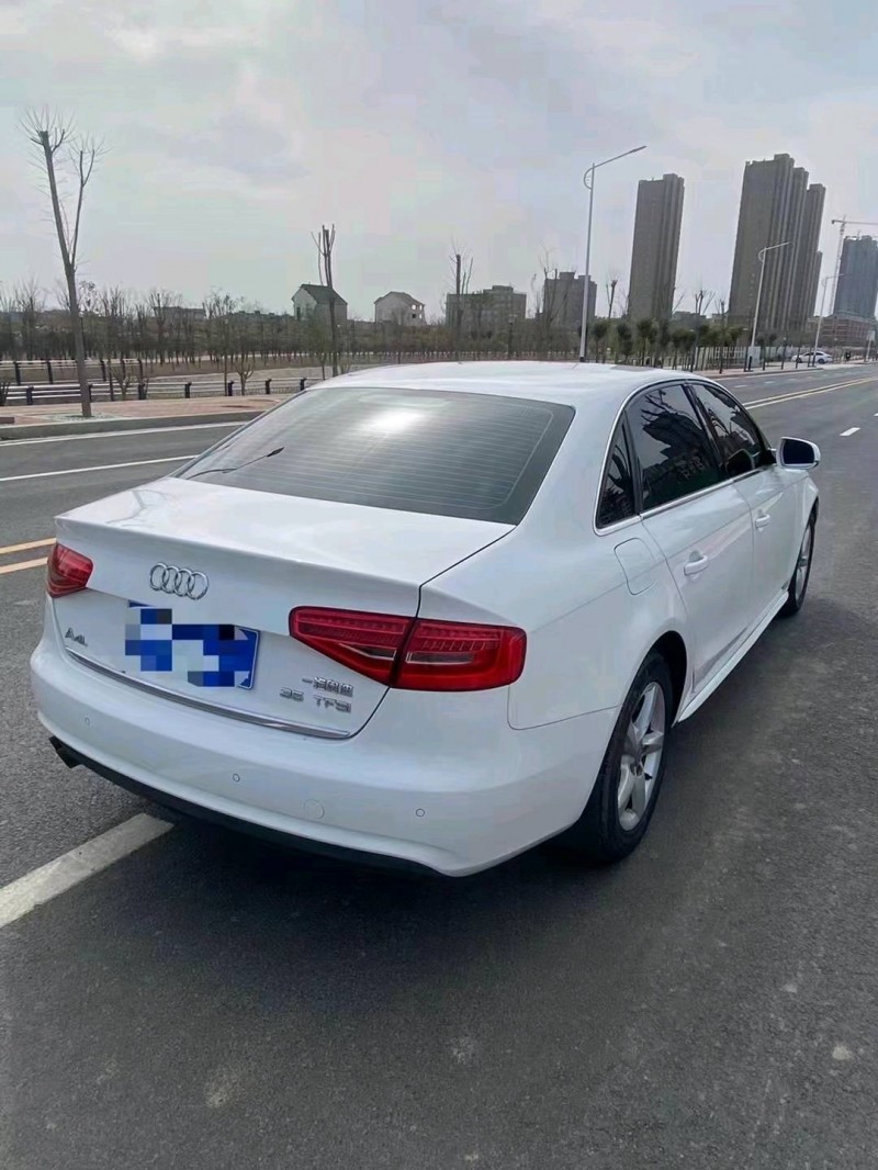 北京13年奧迪A4L8