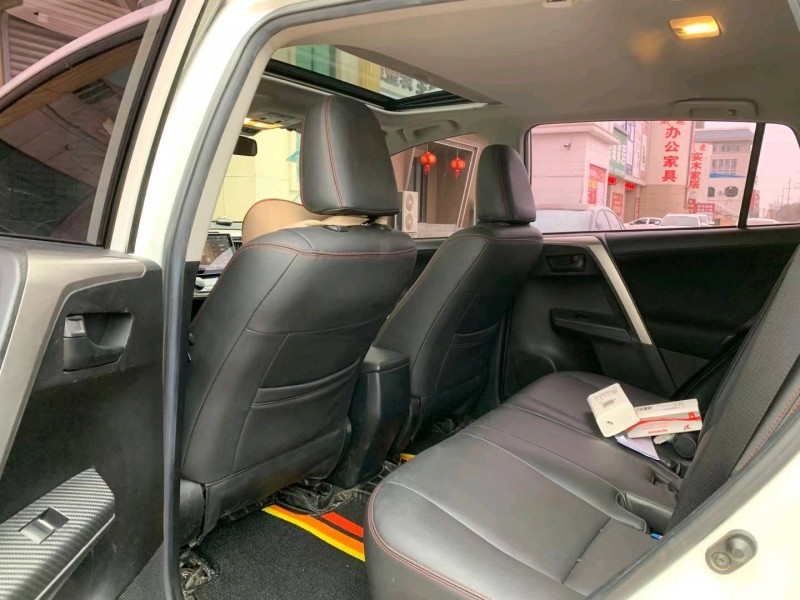 聊城16年豐田RAV4榮放8