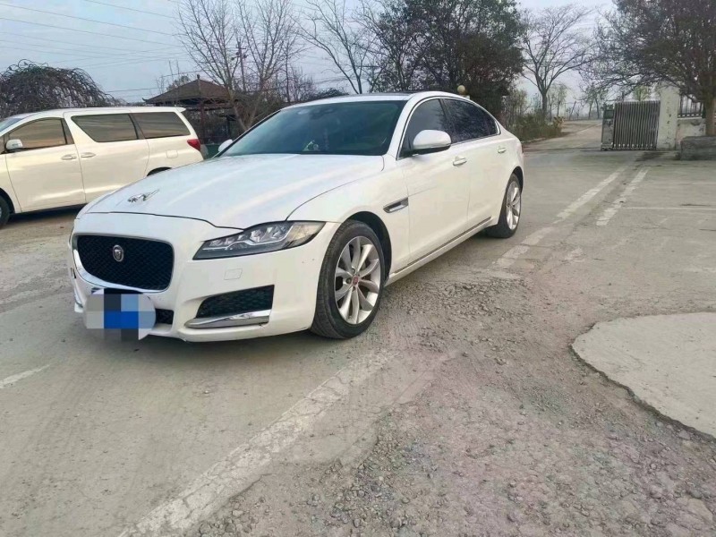 濟寧19年捷豹XJ3