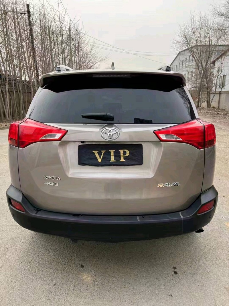 沈陽16年豐田RAV43