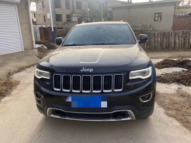 秦皇島17年Jeep大切諾基1