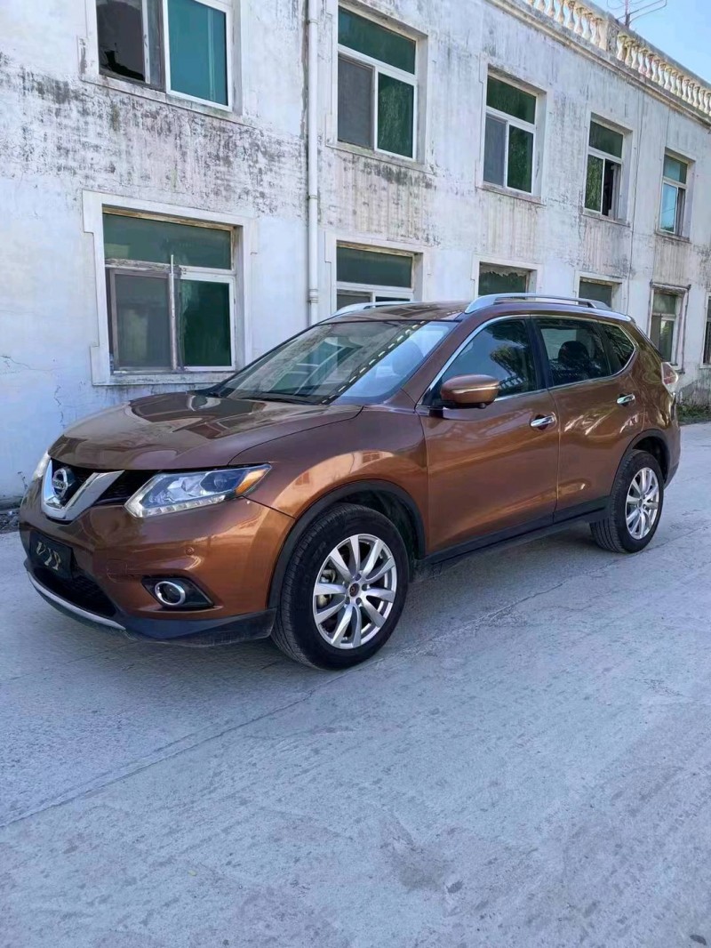 沈陽14年日產奇駿2