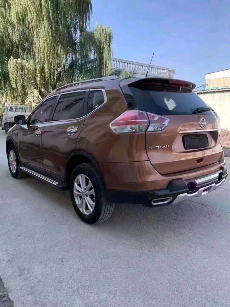 沈陽15年日產奇駿6