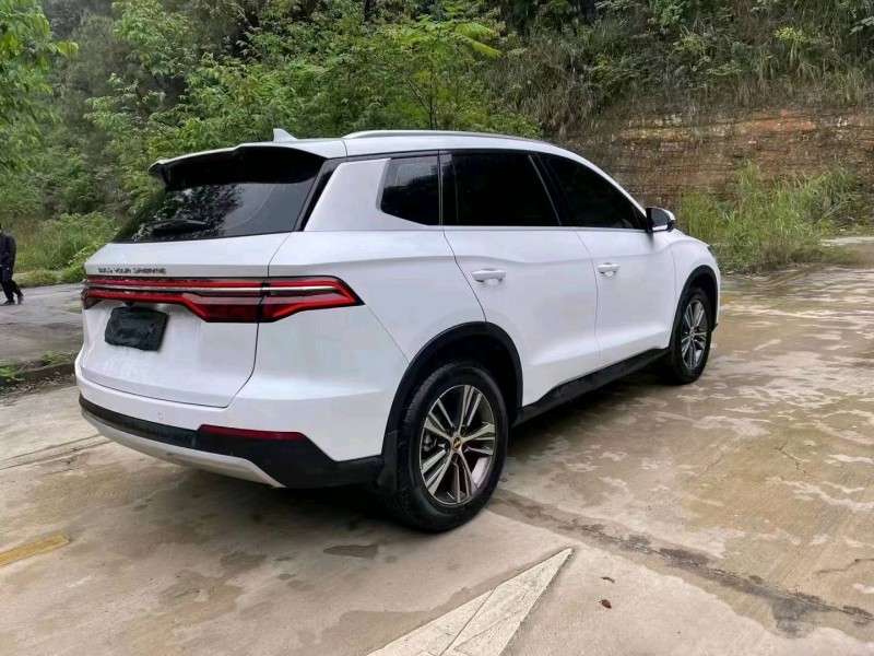 北海20年比亞迪宋8