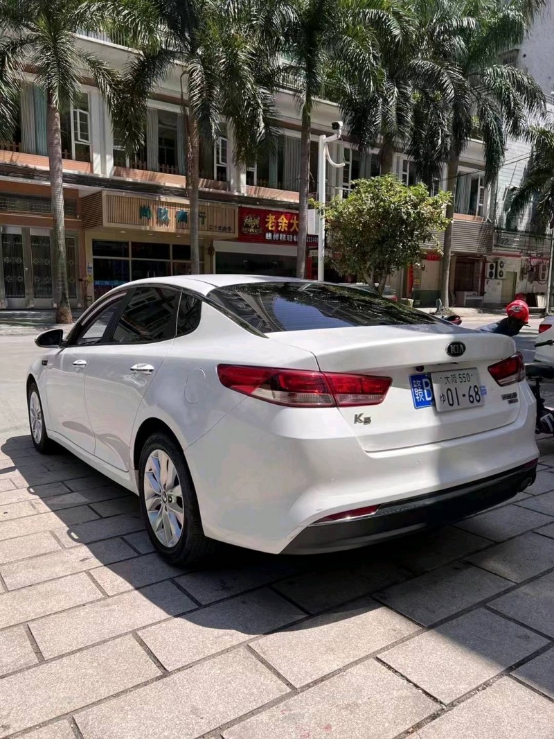 汕頭18年起亞K55