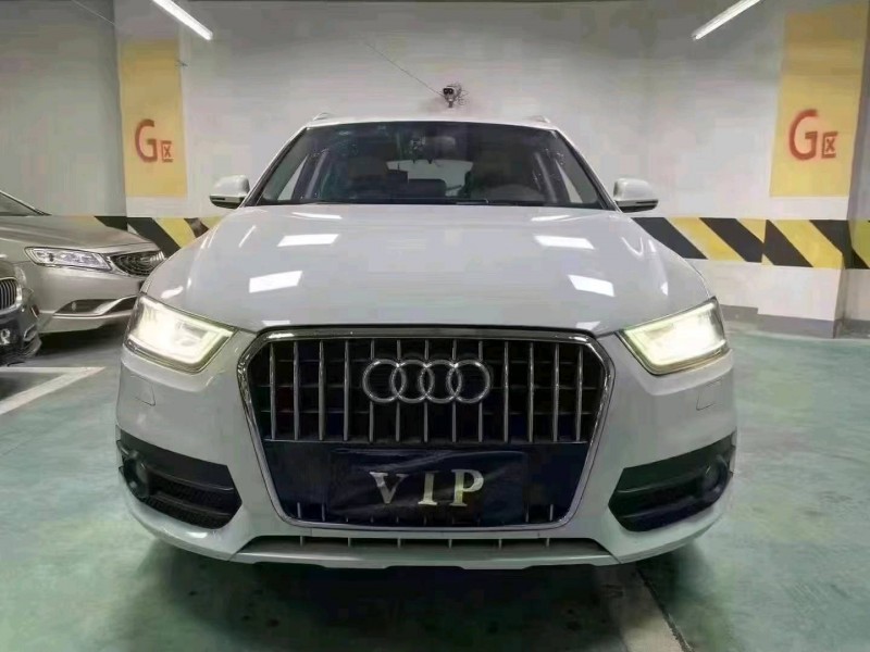 成都13年奧迪Q31