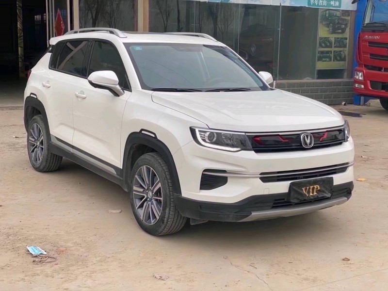 鶴壁19年長安汽車CS352