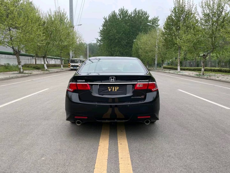 徐州13年本田思铂睿6