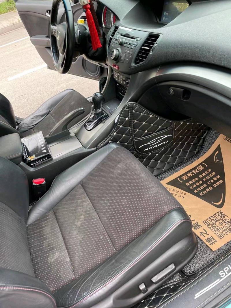 徐州13年本田思铂睿2