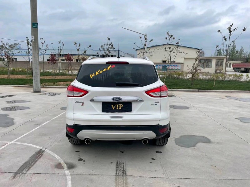 徐州15年福特翼虎5