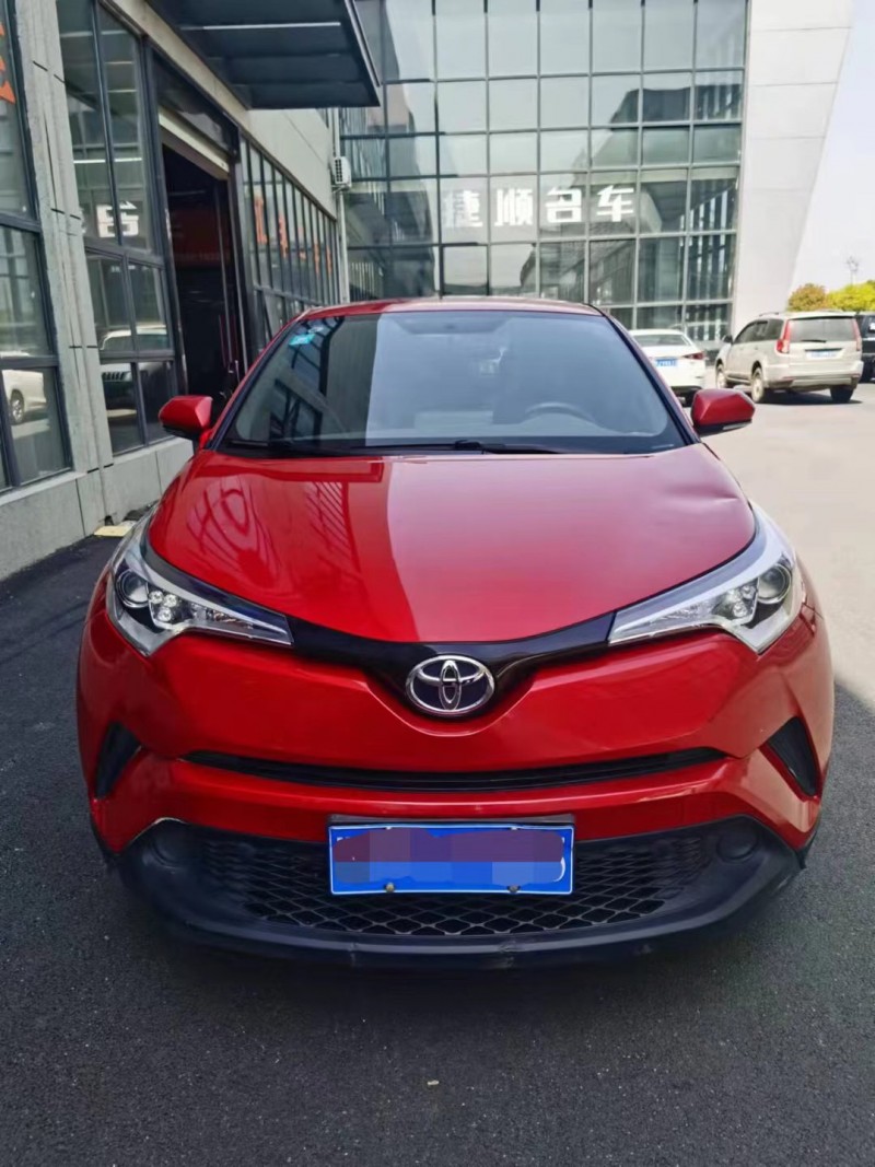 北京19年丰田CHR8