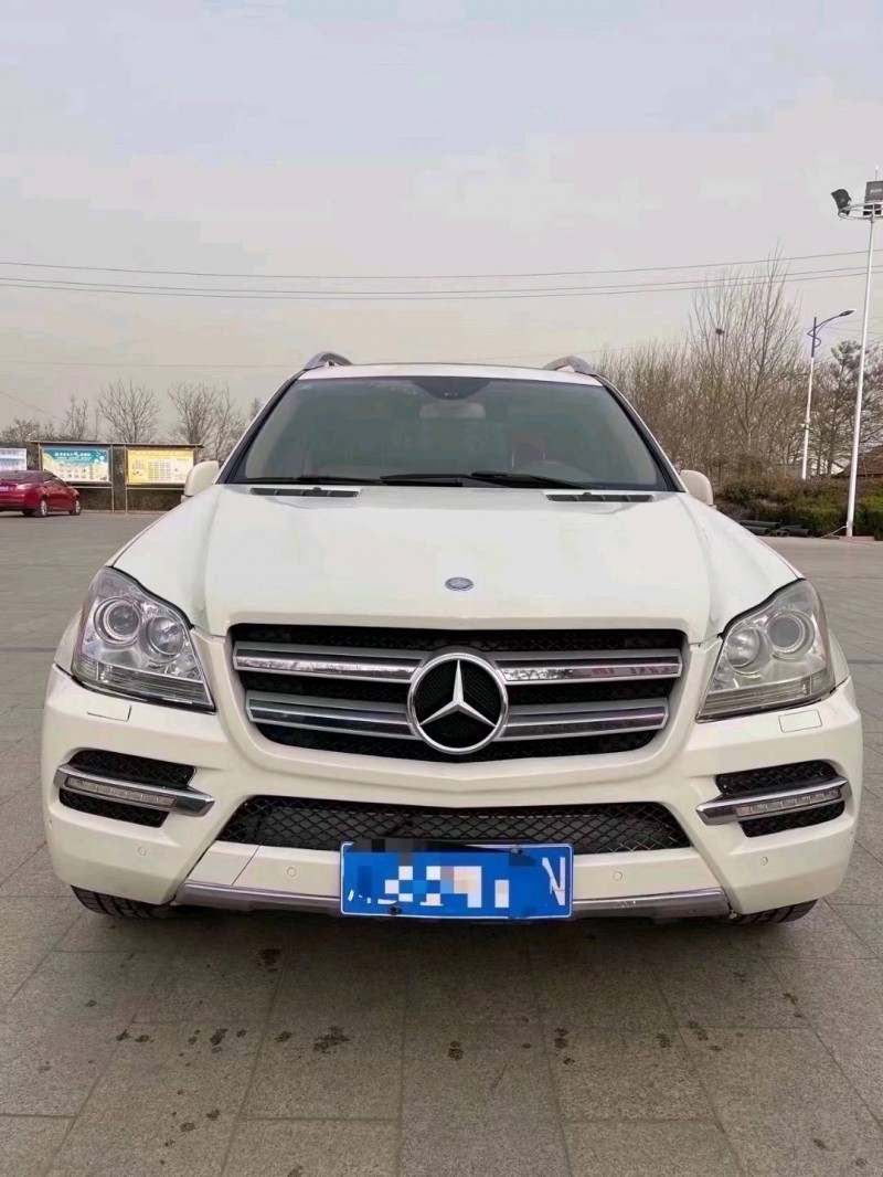 青岛12年奔驰GL1