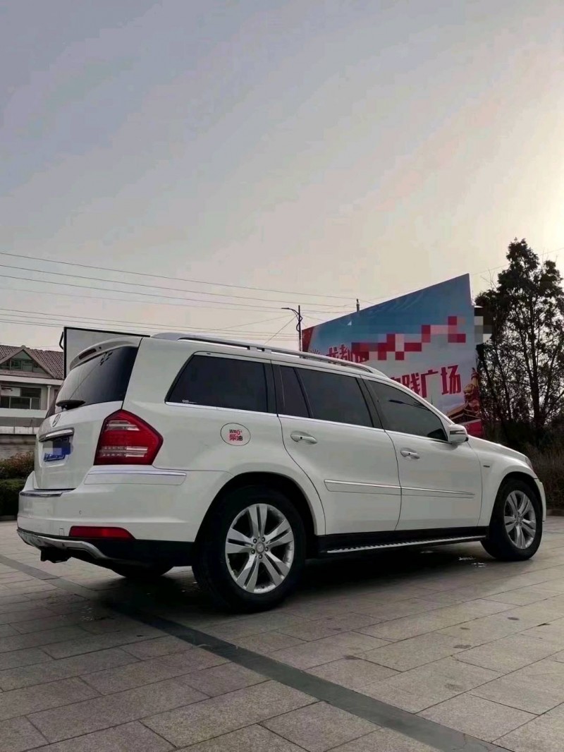 青岛12年奔驰GL7