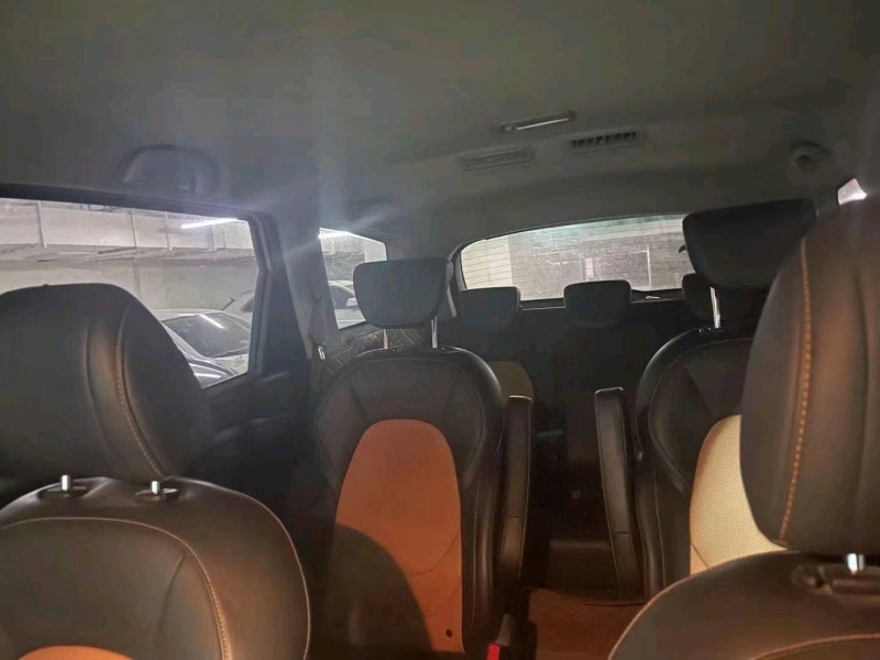 銅仁19年五菱汽車宏光S36