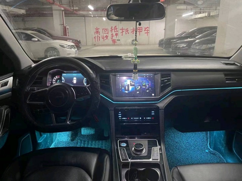 銅仁19年眾泰大邁X73