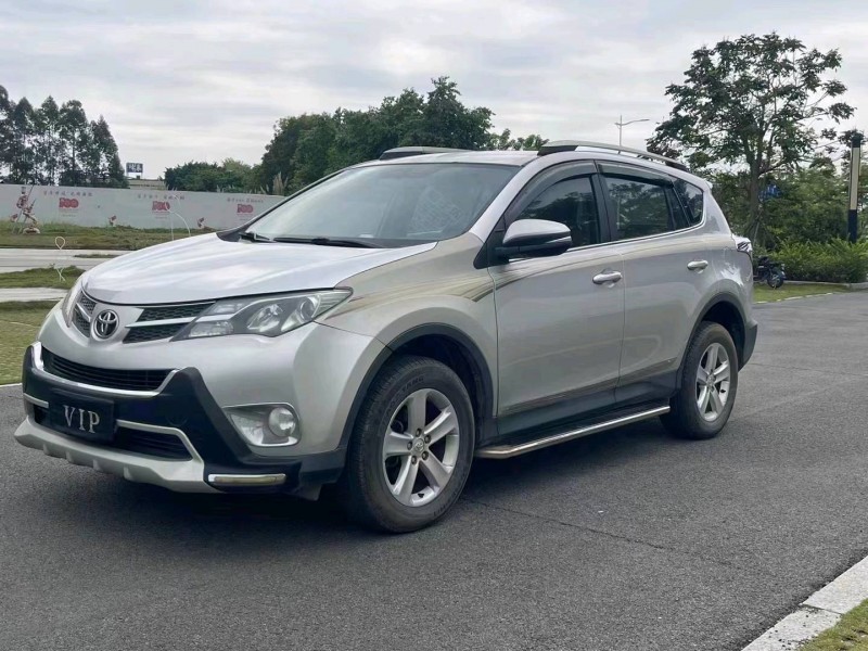 佛山14年豐田RAV4榮放3