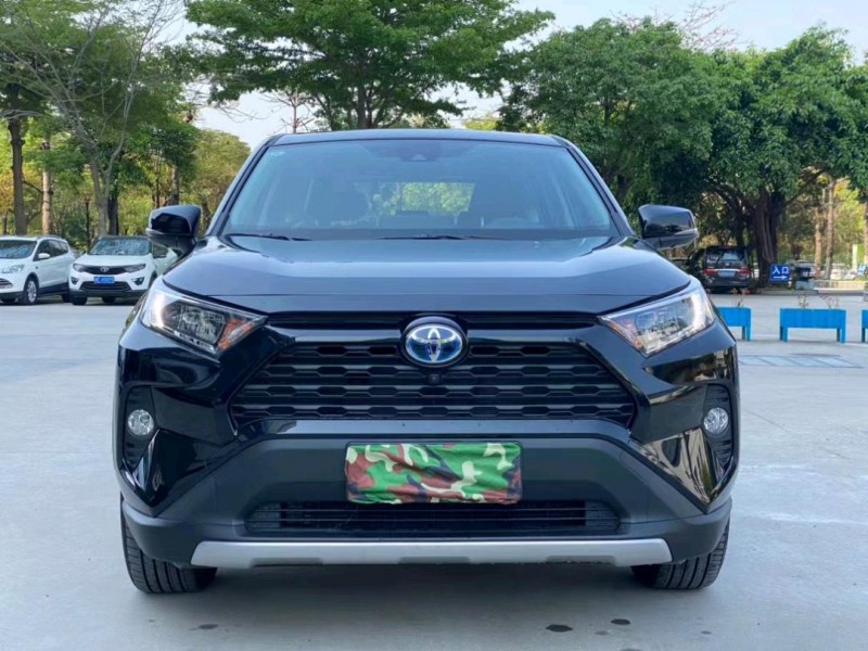 东莞22年丰田RAV4荣放1