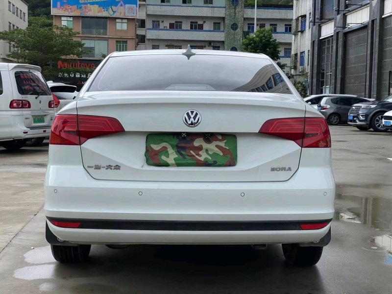 东莞17年大众宝来9