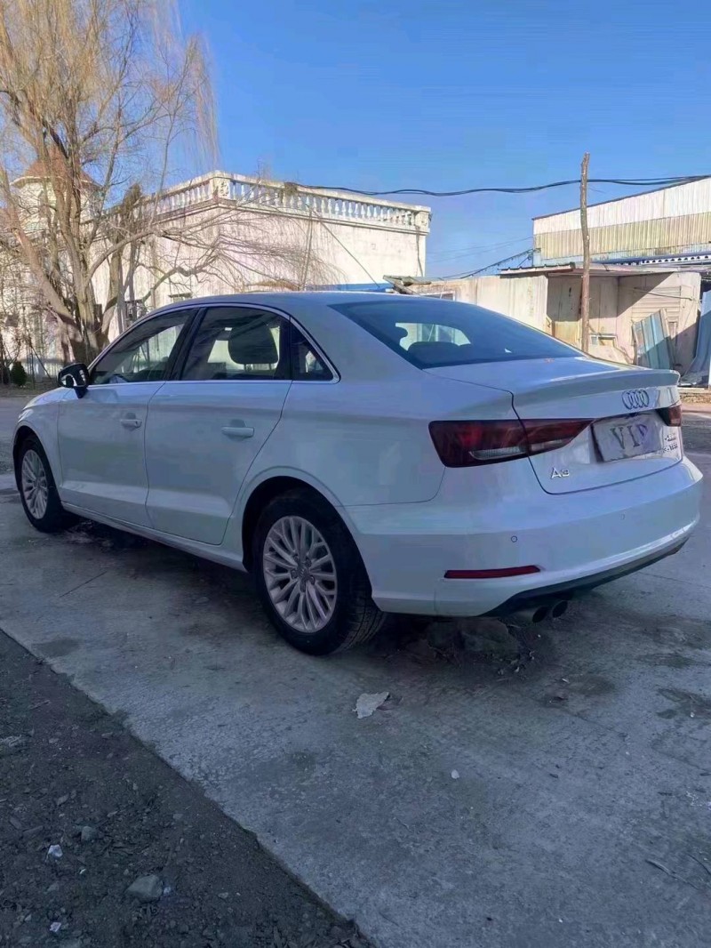 沈阳16年奥迪A33