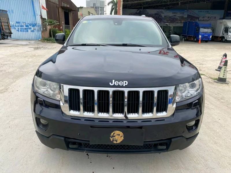 廣州12年Jeep大切諾基1