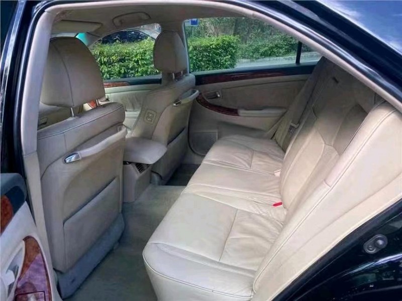 东莞06年丰田皇冠6