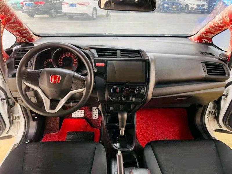 东莞16年本田飞度5