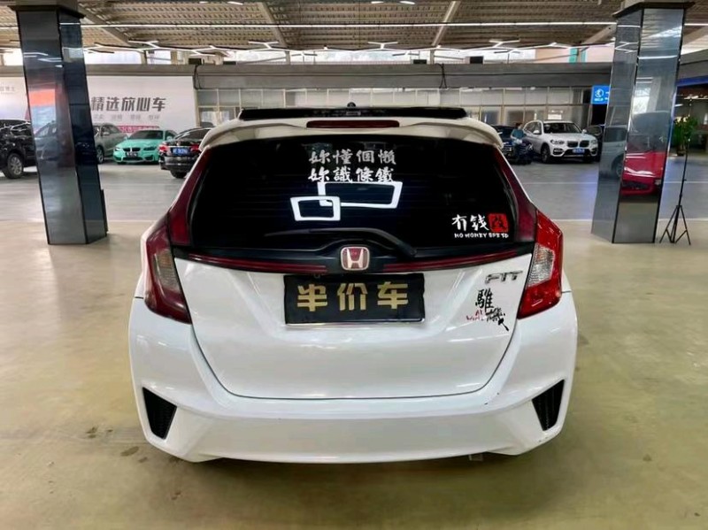 东莞16年本田飞度9
