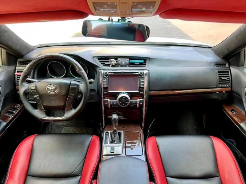 东莞15年丰田锐志5