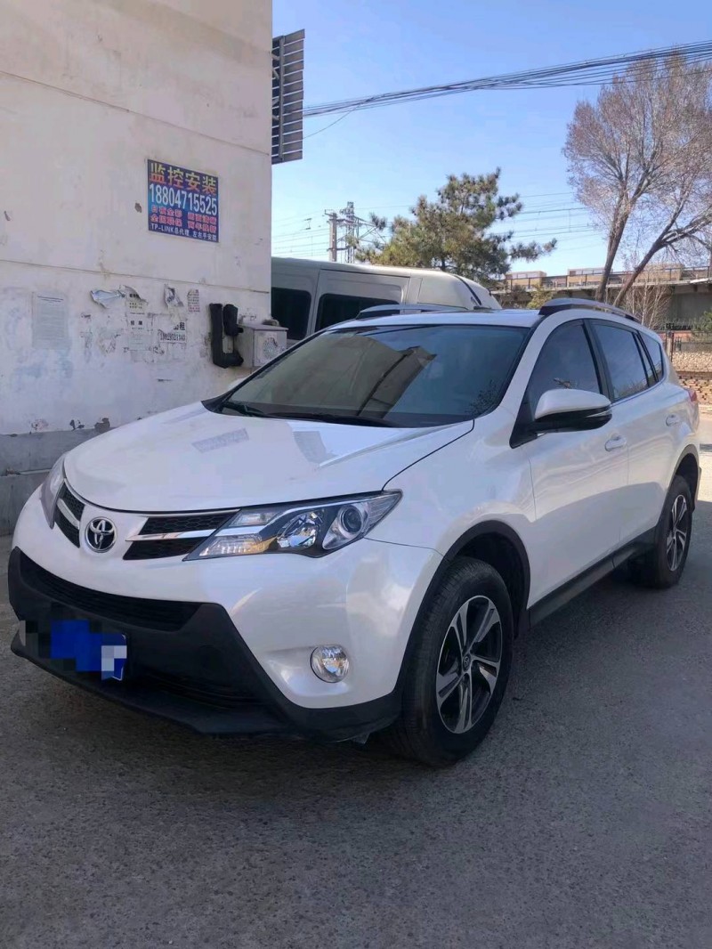 通遼16年豐田RAV4榮放7