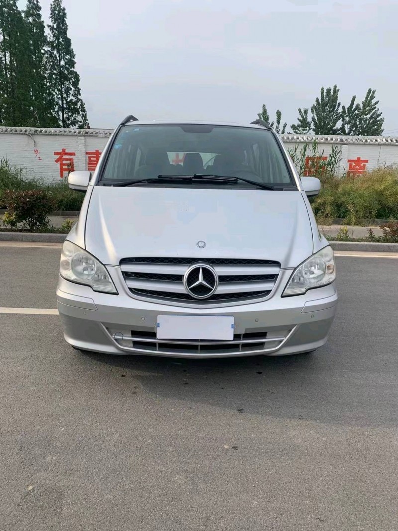 徐州12年奔驰威霆1