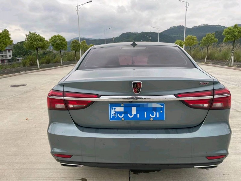 漳州17年榮威i62