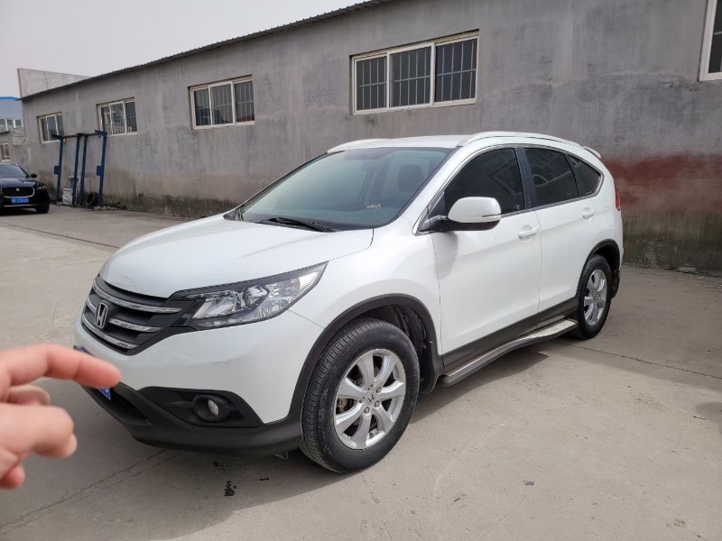 青島13年本田CR-V5