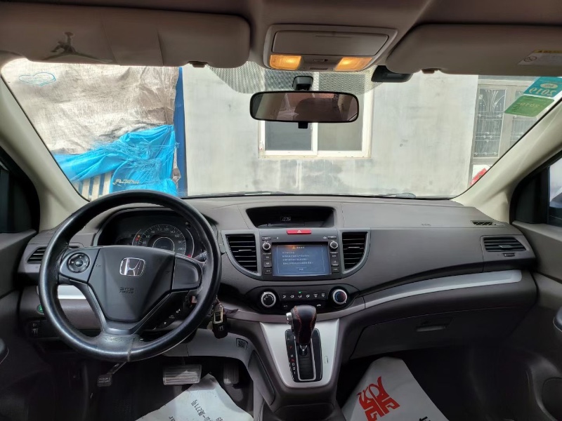 青島13年本田CR-V6