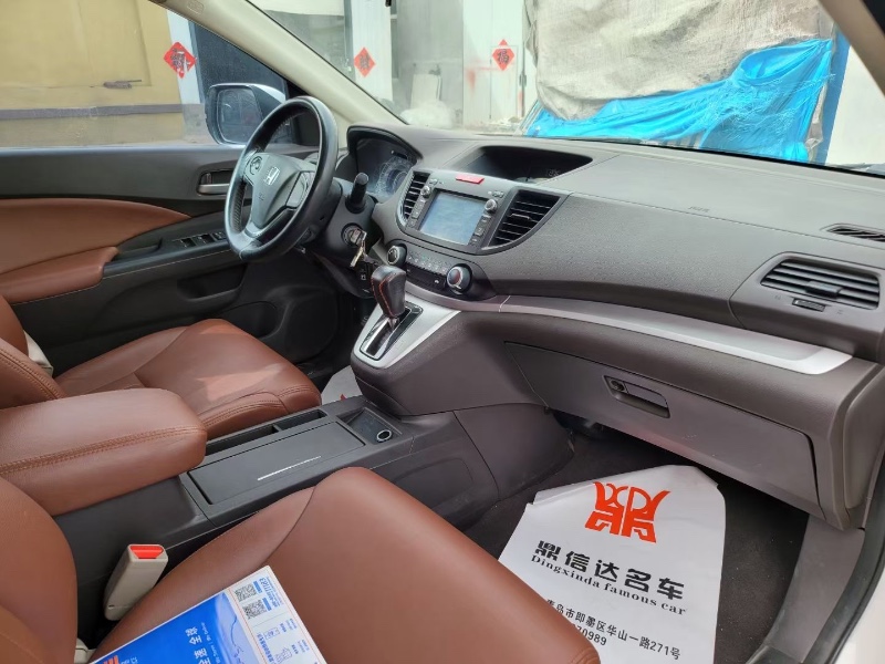 青島13年本田CR-V8