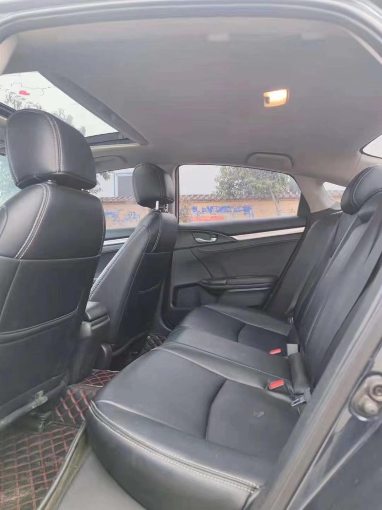 北京19年本田思域7