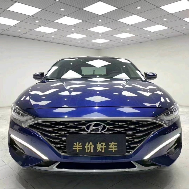 成都20年現代菲斯塔1