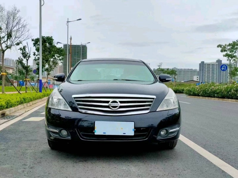 汕頭12年日產天籟1