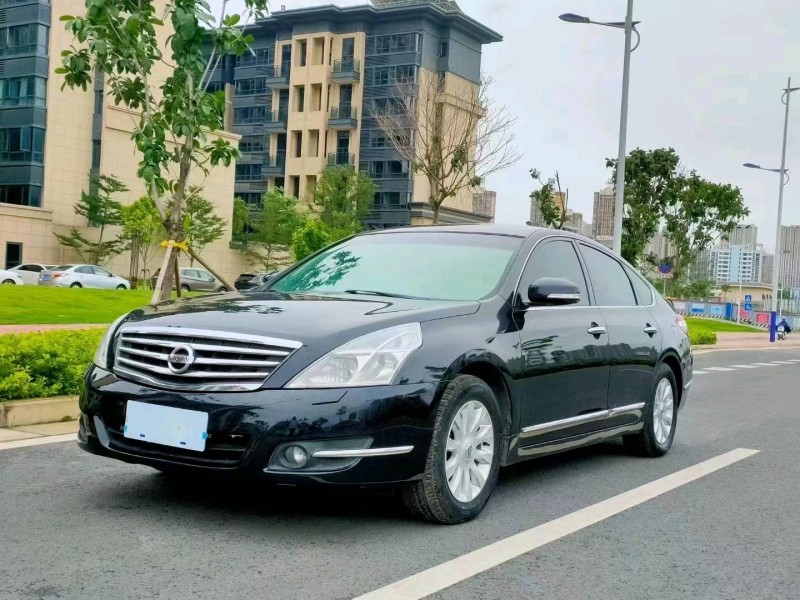 汕頭12年日產天籟3