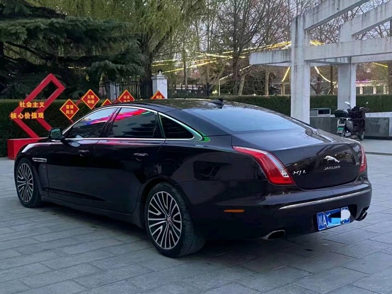 德陽15年捷豹XJL4