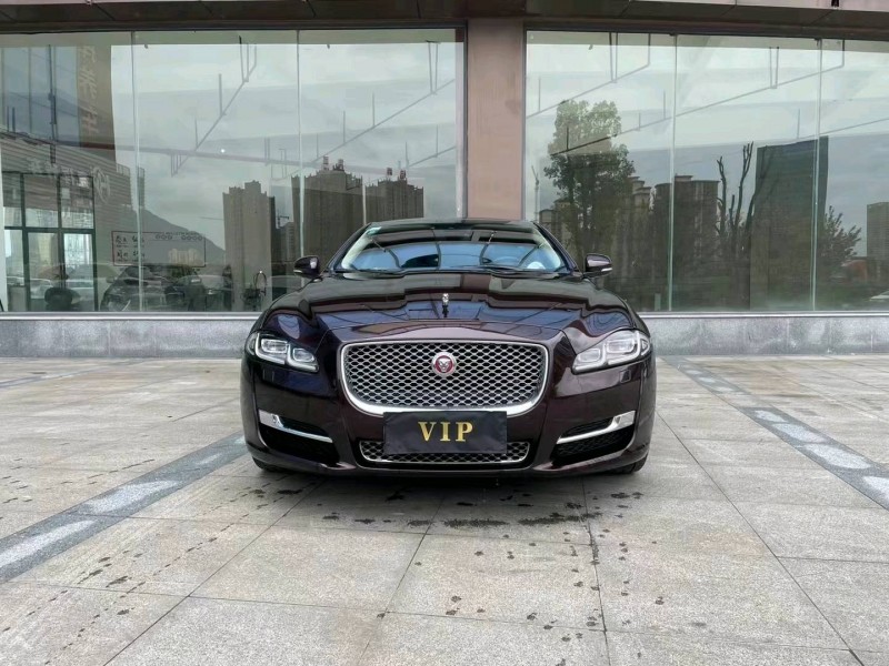 安順16年捷豹XJL1