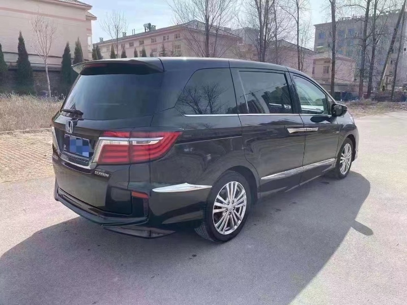 北京19年本田艾力绅5