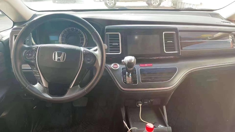 北京19年本田艾力绅3