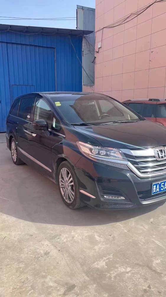 北京19年本田艾力绅4