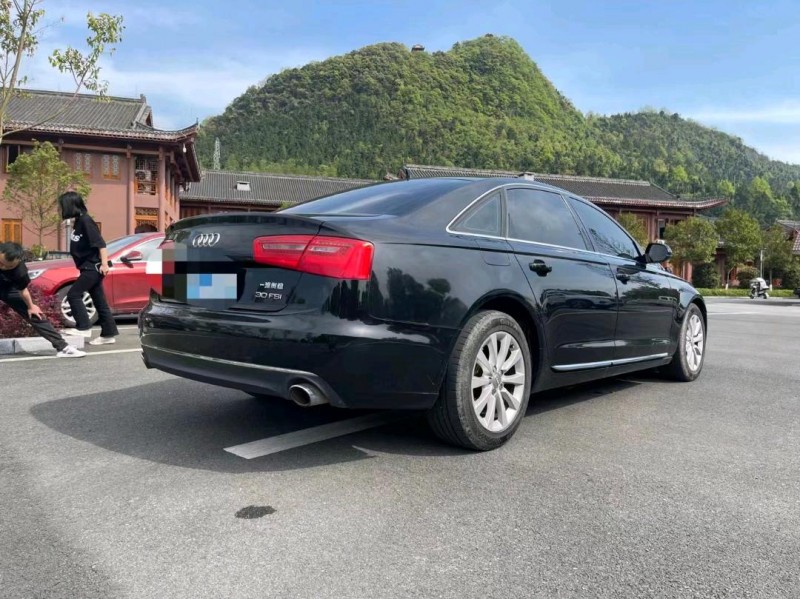 重慶14年奧迪A6L9